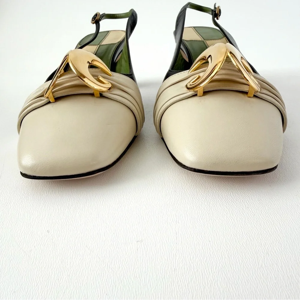 GUCCI || Usagi Half Moon Slingback Pumps Black Cream EU 40